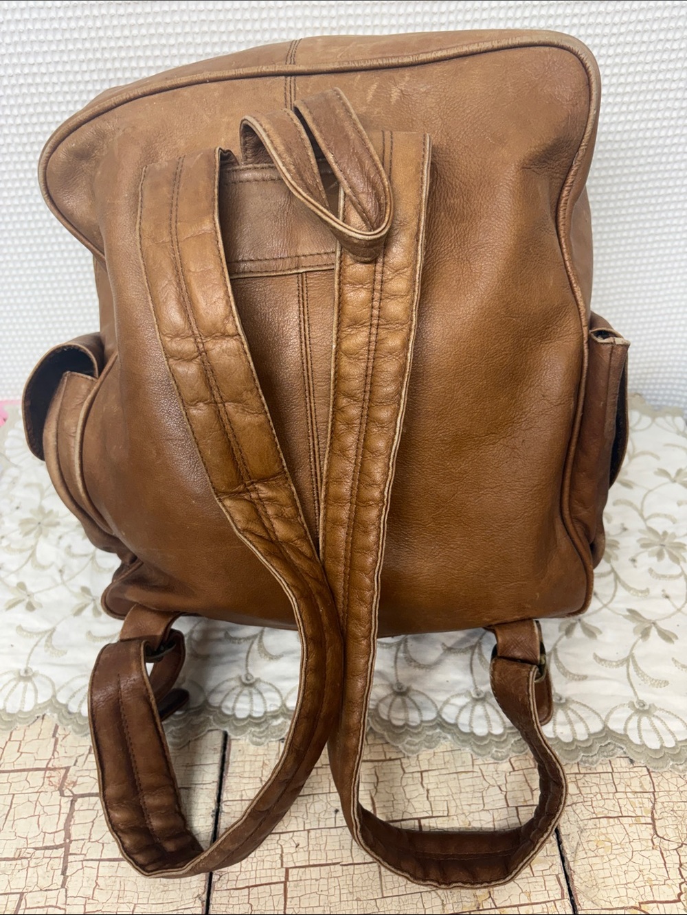 Cortez Colombian leather backpack - Picture 5 of 16
